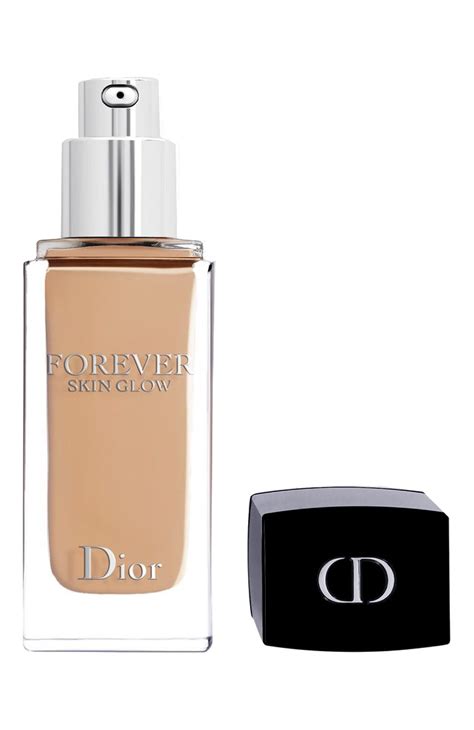 Тональный крем Dior Forever.